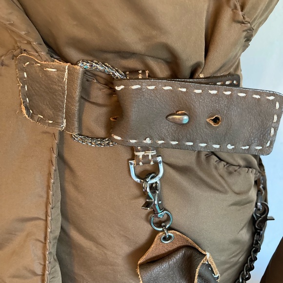 ESCADA HUGO Down Coat - Picture 11 of 13